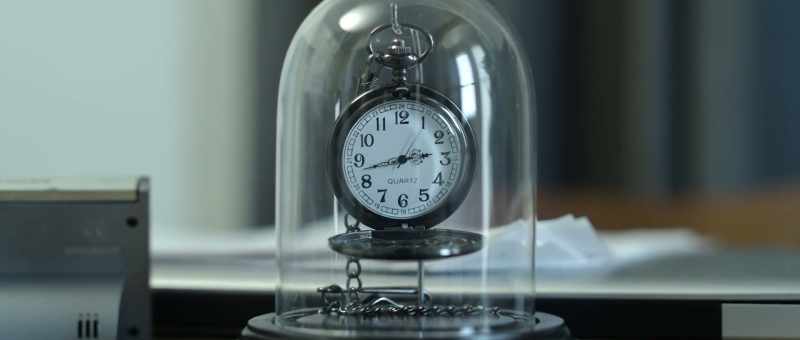 [clock ticking]