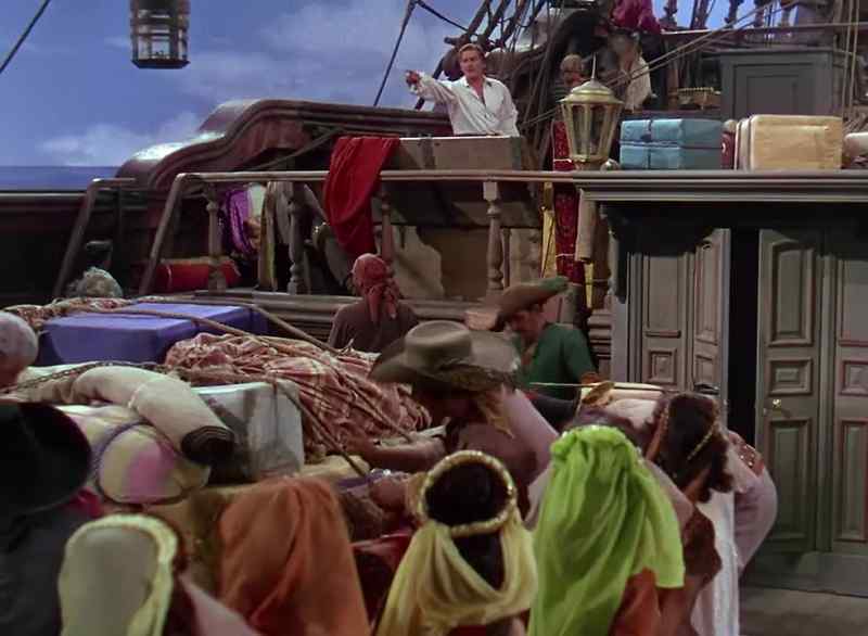 Close haul our starboard lines