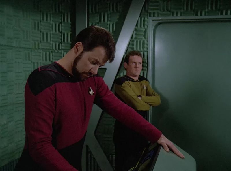 Cmdr Riker to the bridge. - Damn