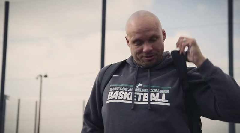 Coach relaxes more in there when he's chewin' on somethin'