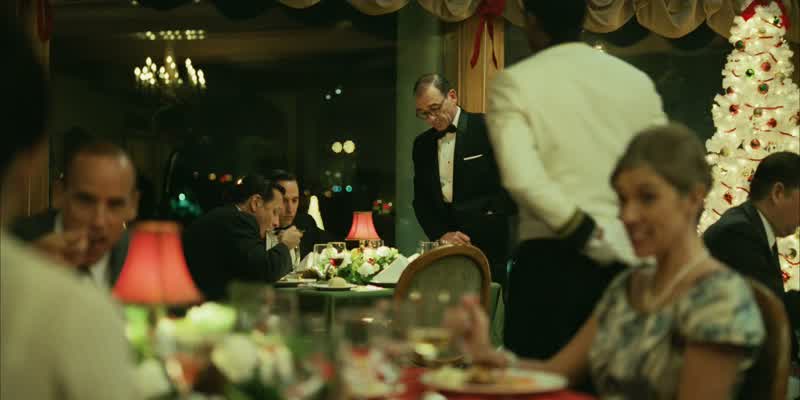 Cocktail, gentlemen?