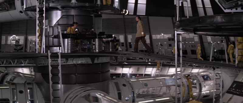 Colonel Scott will take the first landing!