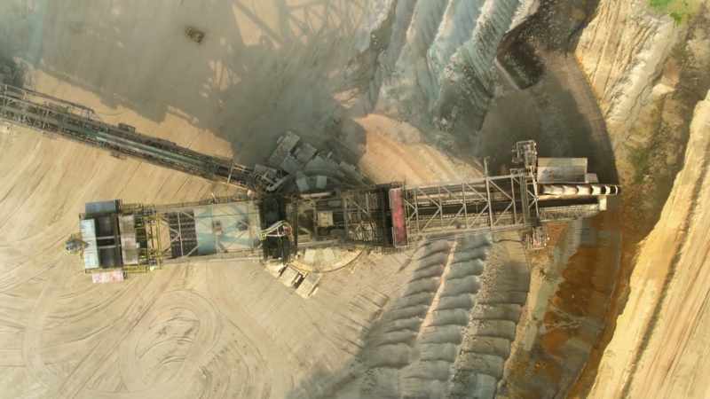 Colossal machines chomp through the Earth's surface