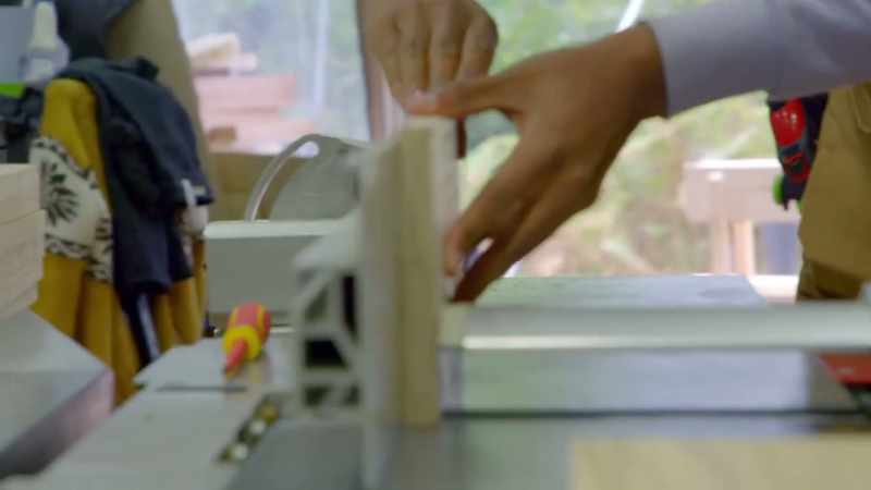 combining fine jointing, with well-hung doors
