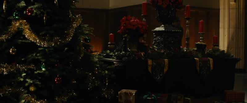 Come and get it CohenHere comes Santy Claus