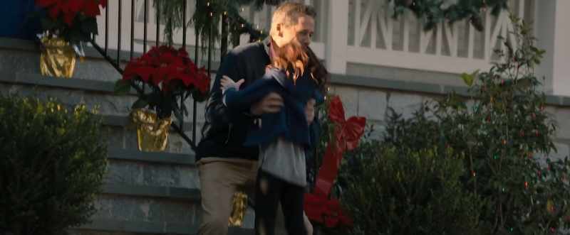 Come here. Come here. Oh, that's my girl