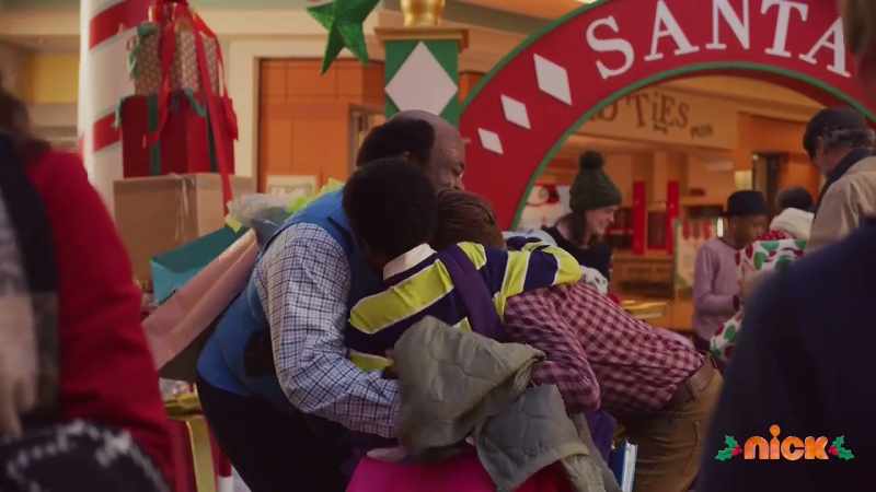 Come here. - Ho, ho, ho, who's next?