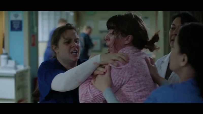 Come here! Ms Tailor, you're going to hurt yourself! It won't hurt!