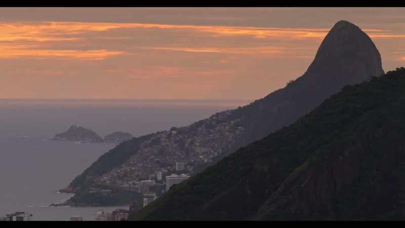 Come here. Take the cable car, go to the top