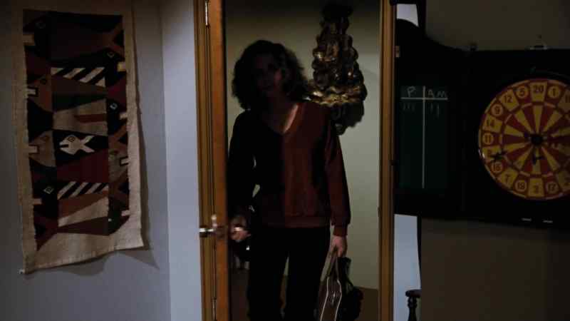 Come in, Beth!