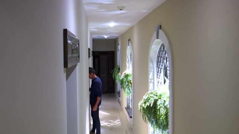 Come in