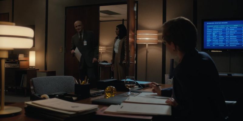 Come in, Sergei. -Thank you