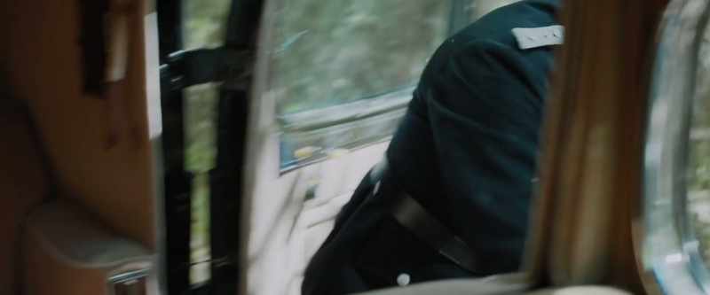 Come Marie. Let's go. We're in danger here