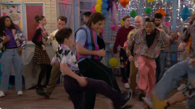 �� Come on, Barbie, let's go party ♪