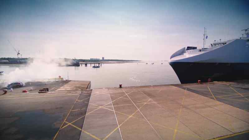 Come on, Boaty! Move, you vicious boat!