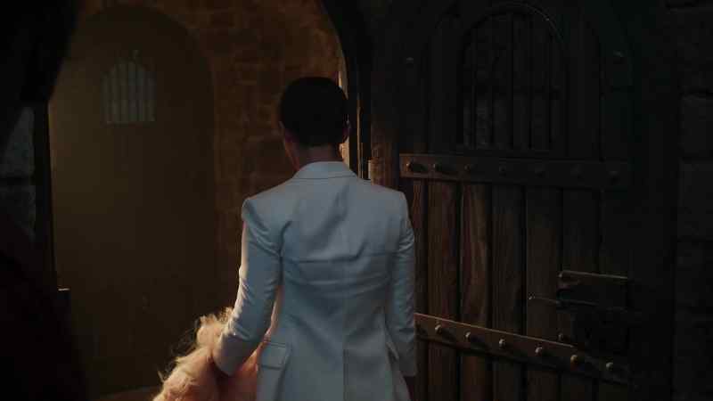 Come on, I need a medic!