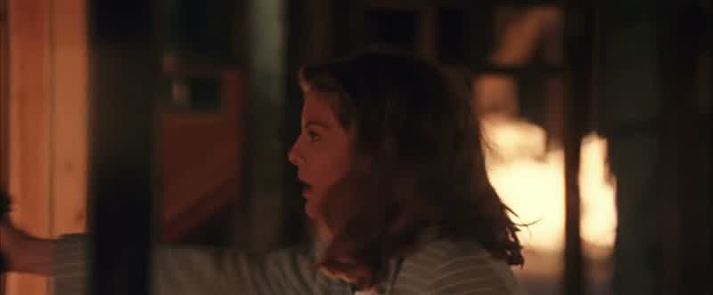 Come on in bitchDoor's open Aah