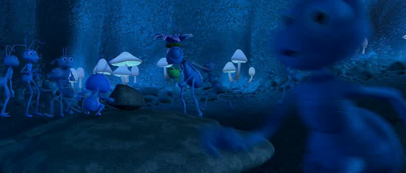 Come on, keep movin', keep movin'!