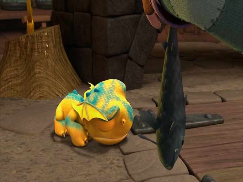 Come on, little guy. Have some fish. - Try a different fish. Try something else