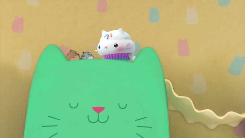Come on, little Hamster Kitties! It's Noodle Slide time!