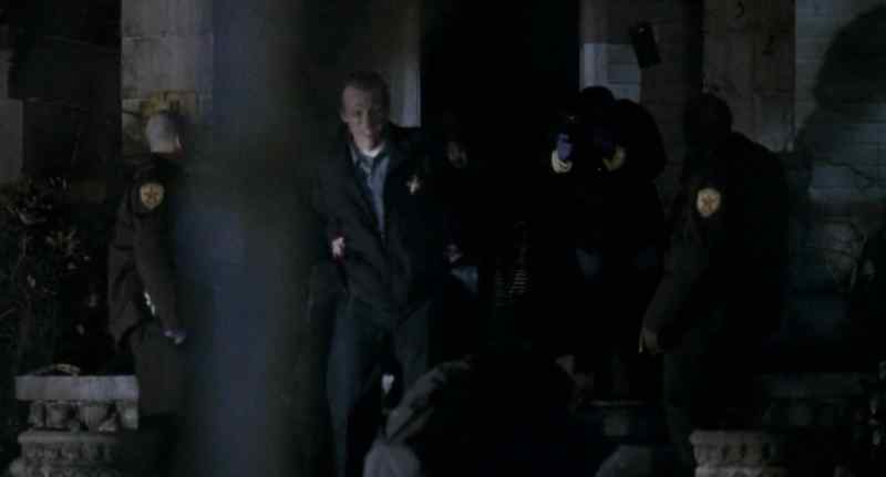 Come on. - Pull me down the stairs