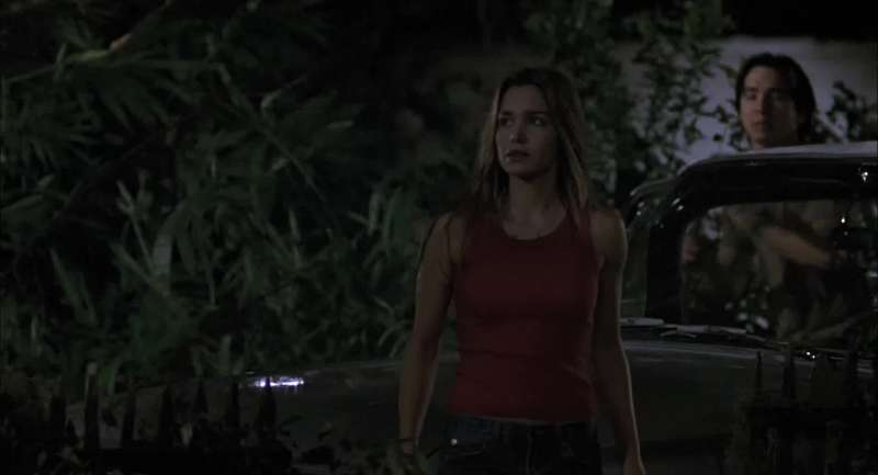Come on Trish look at this place Let's just keep going