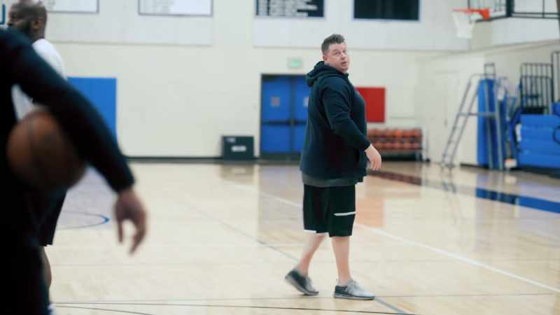 Come on. Way to shoot it, way to shoot it, way to shoot it