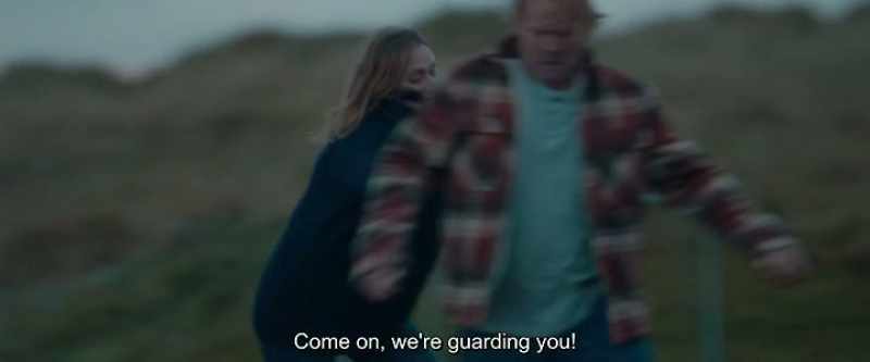 Come on, we're guarding you! No! Pass it!