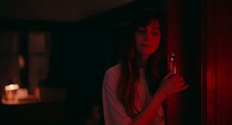 Come to bed with me