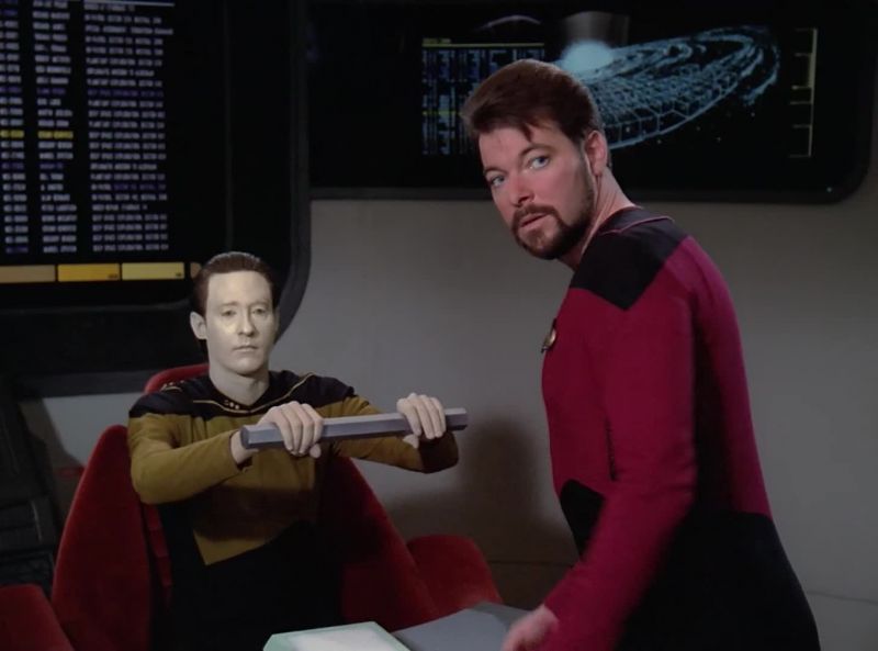 Commander, can you bend that? - Objection!
