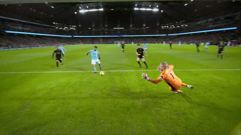 [commentator 2] Sterling. De Bruyne. Early ball across!