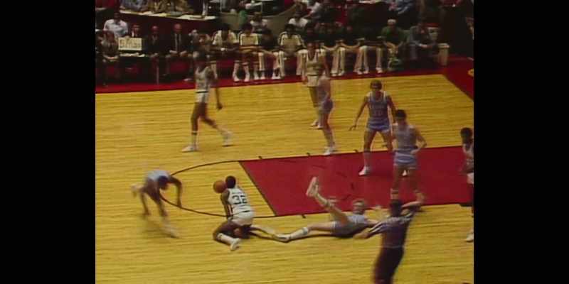 [commentator] A big guard in there, along with a good-sized