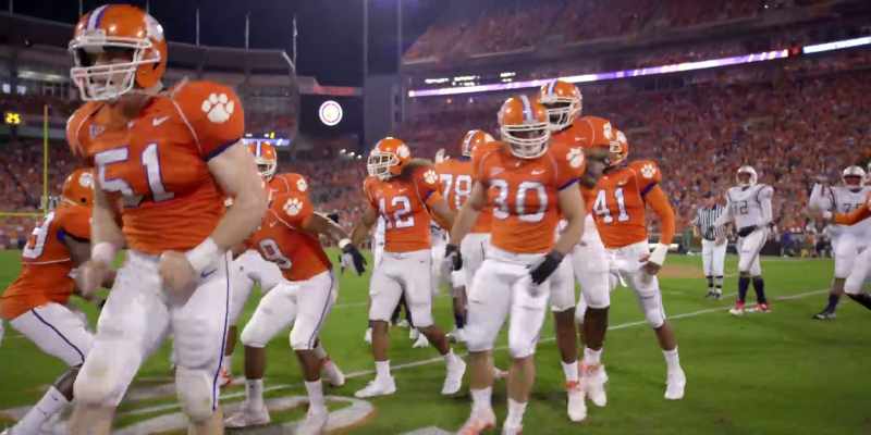 COMMENTATOR: FAU is gonna have to punt