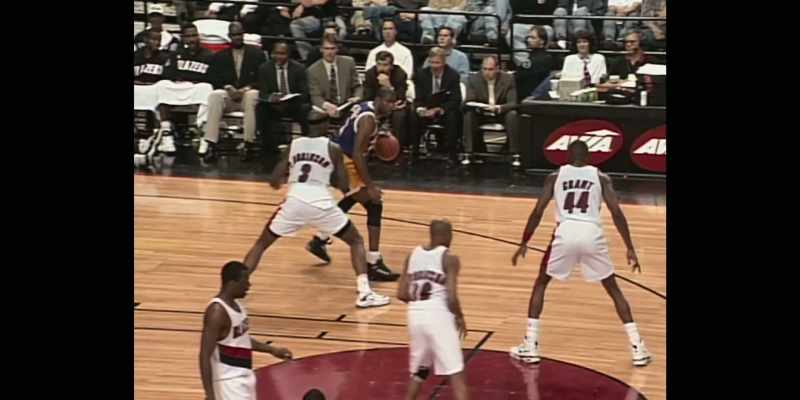 [commentator] …defense like he's trying to defend right now
