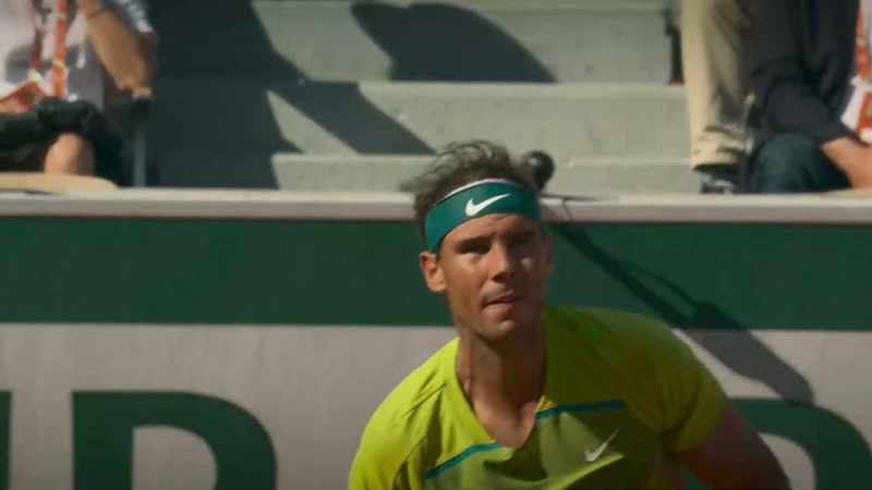 [commentator] He's done it