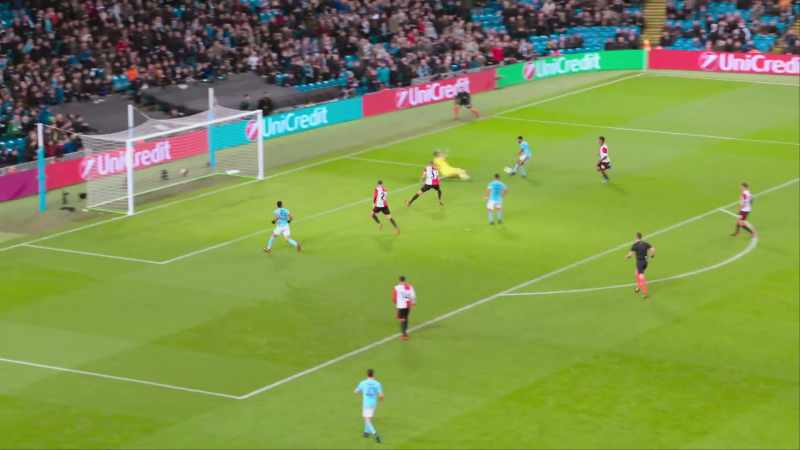 [commentator] Towards Sterling, back to Gündogan