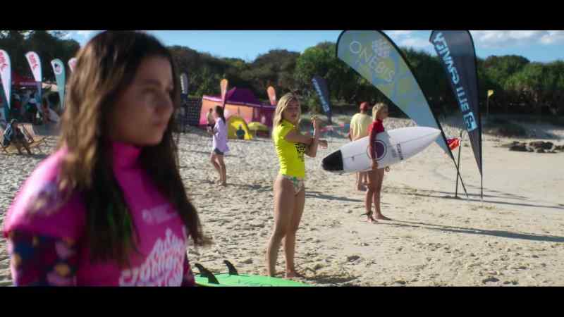 [commentator] Well, it's been wave for wave in the Girls' Final