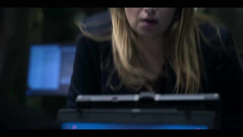 [computer chiming]