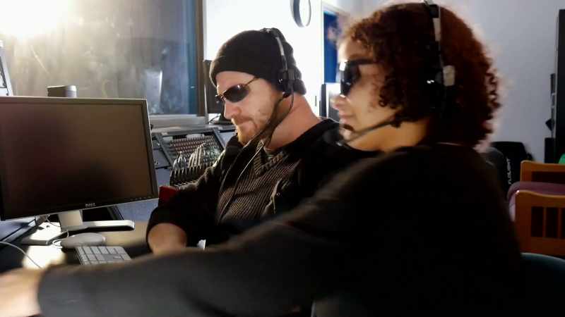 [computer chirps]