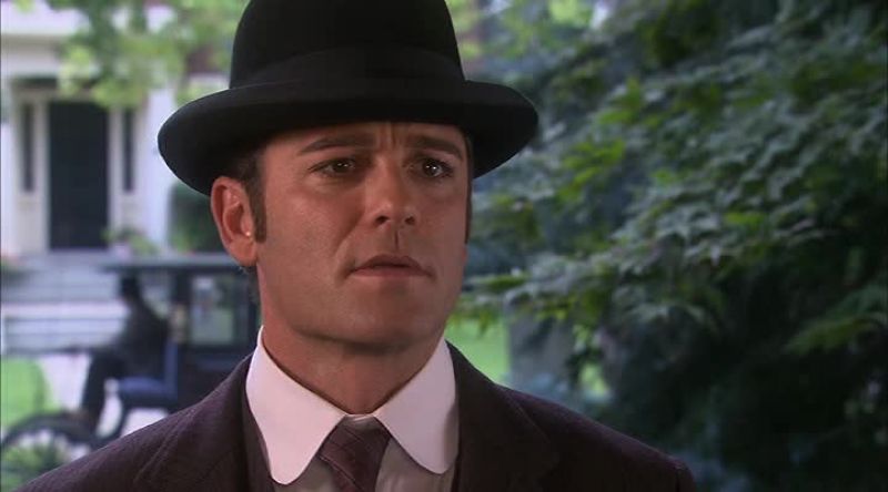 Constable? - Uh, the back door was open, sir