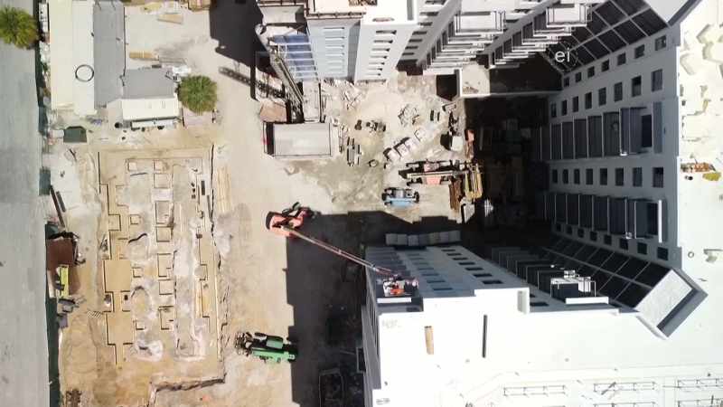 CONSTRUCTION SITES, I HAVE ZERO EXPERIENCE, BUT IT'S COOL TO SEE