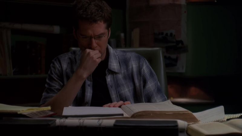 [ Cooing To Connor ] WORKIN' LATE?