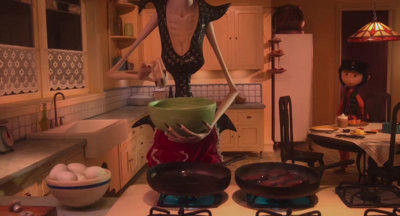 CORALINE: Be strong, Coraline