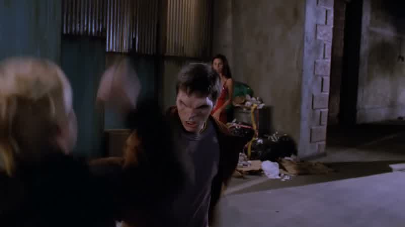 Cordelia, look......out