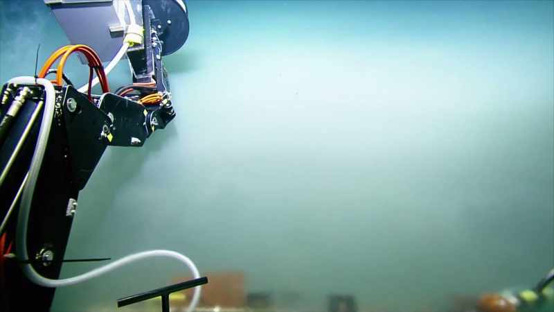 CORDES TAKES THE SUB DOWN TO THE LAKE'S SURFACE