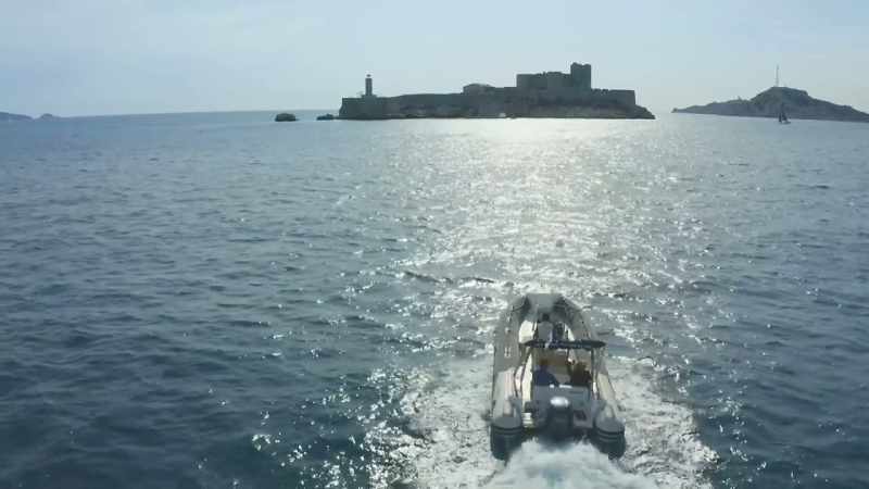 Corinne Semerciyan is a local guide