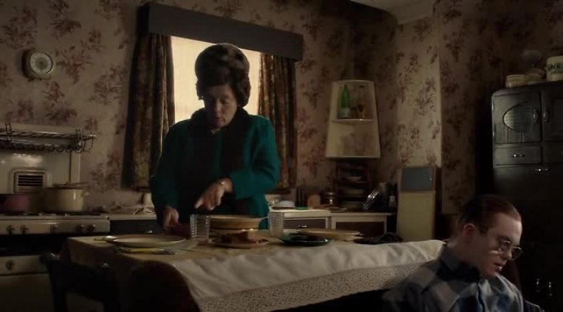 Corned beef hash, beetroot or pickled cabbage