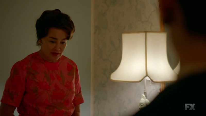 Costumes, continuity