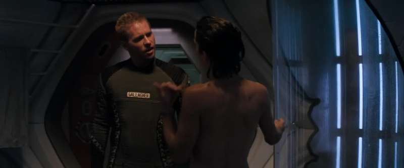 Could you pass me the towel please