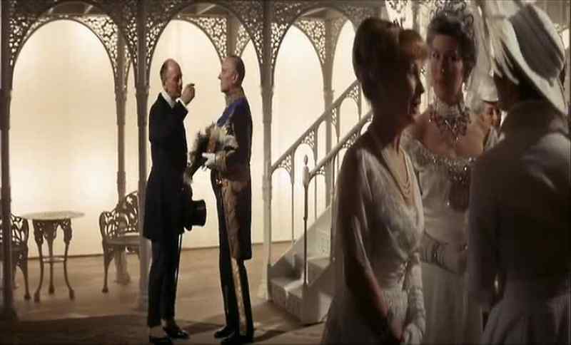 Couldrt you persuade your king to have a talk to the Czar